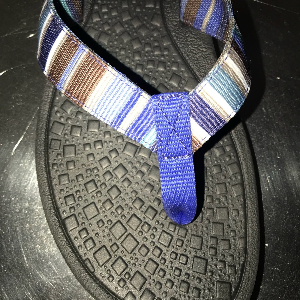 Clark sandals!! Flip flops!!