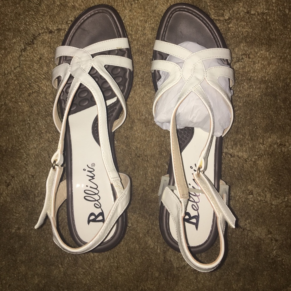 NIB white Bellini wide sandals
