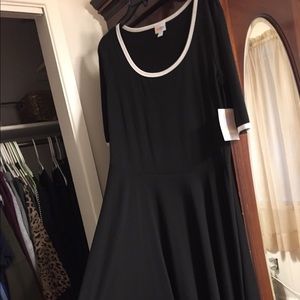 Lula Roe Nicole Ringer dress