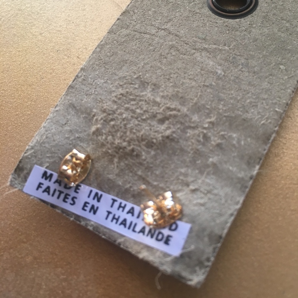 Anthropologie stud earrings - Picture 3 of 4