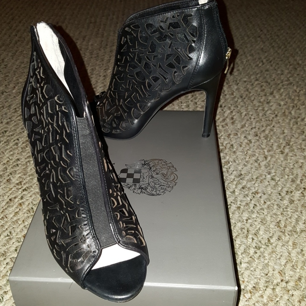 Vince Camuto ankle booties