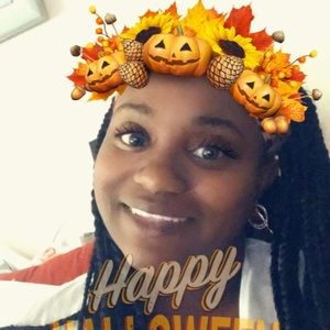 Meet your Posher, Ashleigh