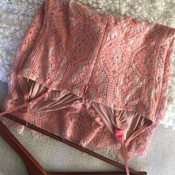 Demi Buster Style Dress Valentines ❤️ - Picture 4 of 6