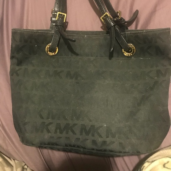 Michael Kors 35F1Gtvc6T Jet Set Travel Dome Crossbody Bag  Michael Kors purse