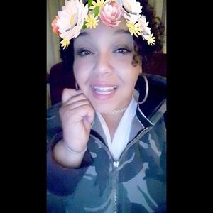 Meet your Posher, Katrina