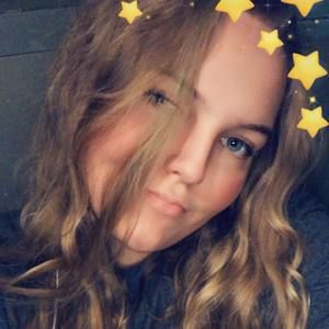 Meet your Posher, Gabby