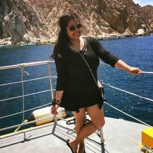 Meet your Posher, Siya