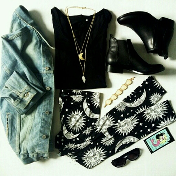 Celestial Leggings ! - Picture 4 of 7