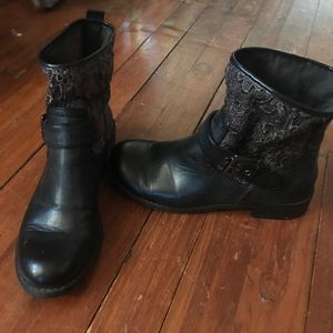 💐 SALE G by Guess boots