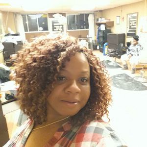 Meet your Posher, Candice