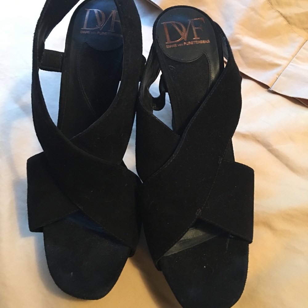 Suede Diane Von Furstenberg sling heels