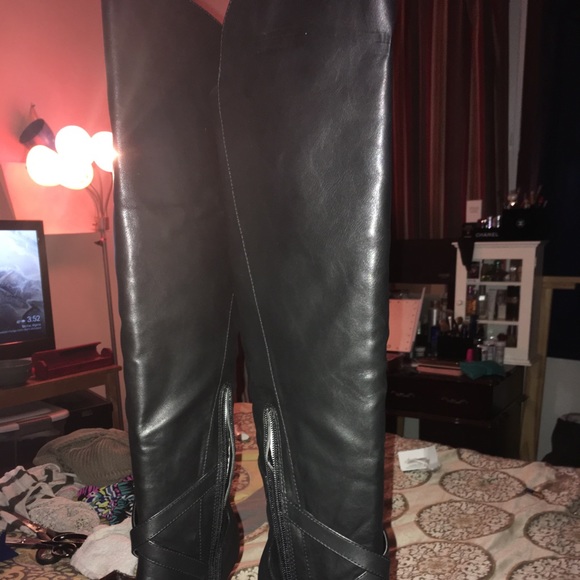 Soul and Love over the knee boots - Picture 3 of 7