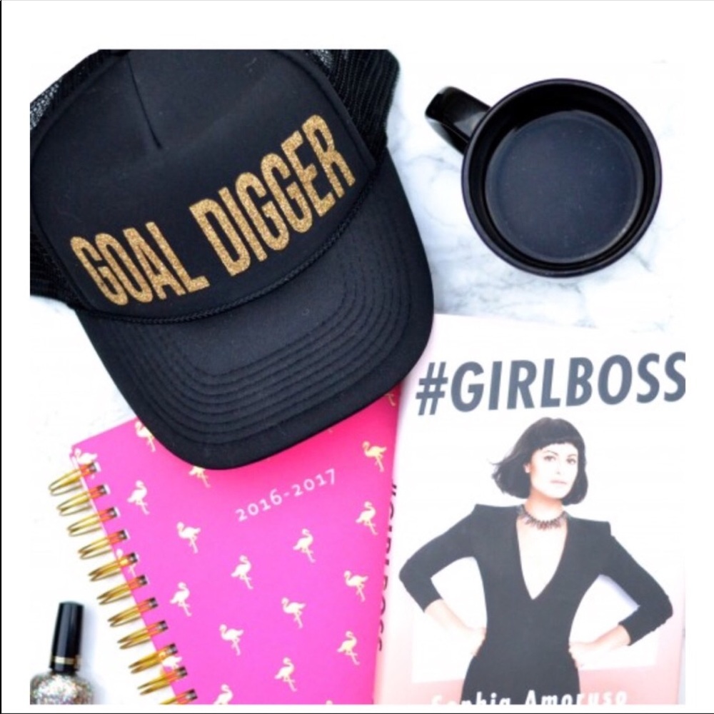 GOAL DIGGER TRUCKER HAT