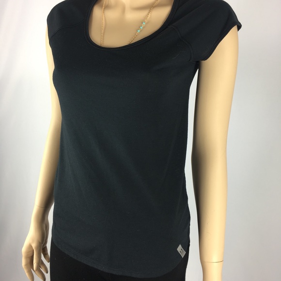 Under Armour Heat Gear Fly By Top - Picture 4 of 8