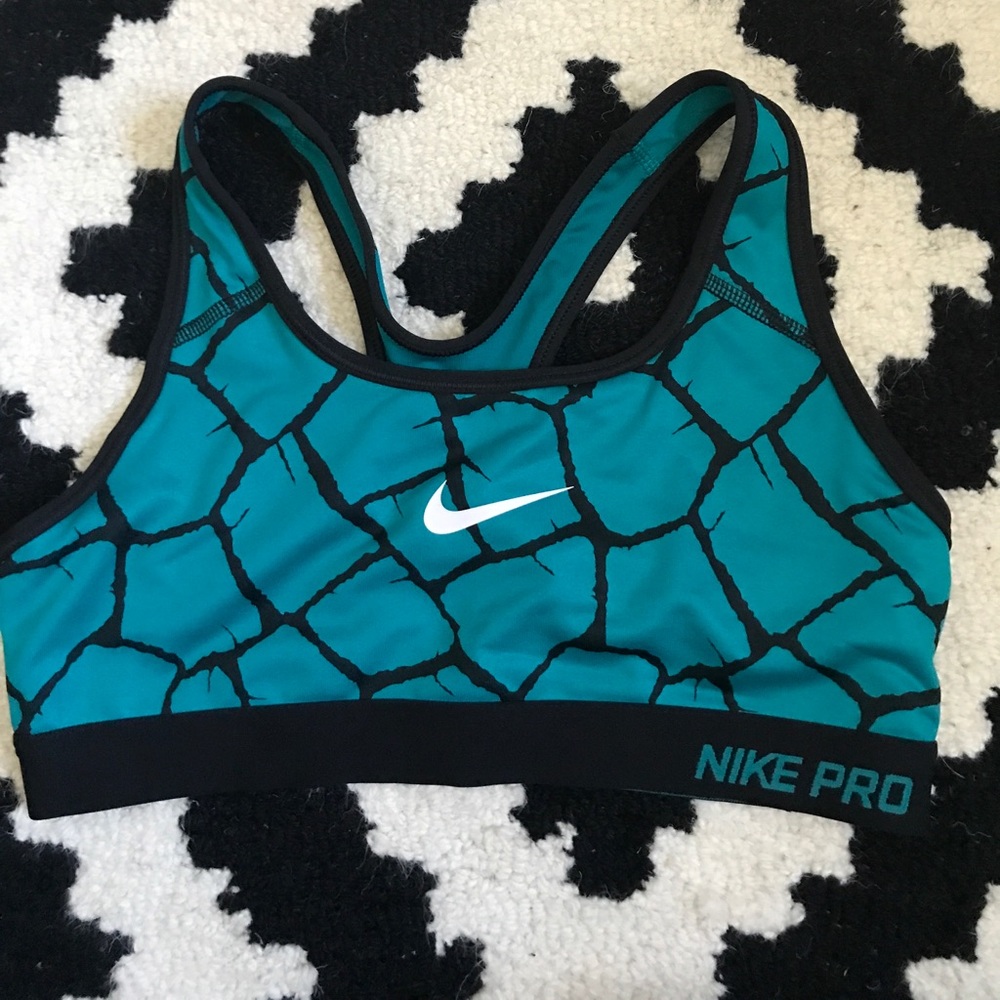 Nike Sports Bra Size S