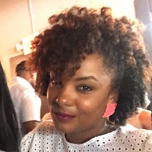 Meet your Posher, Kendra