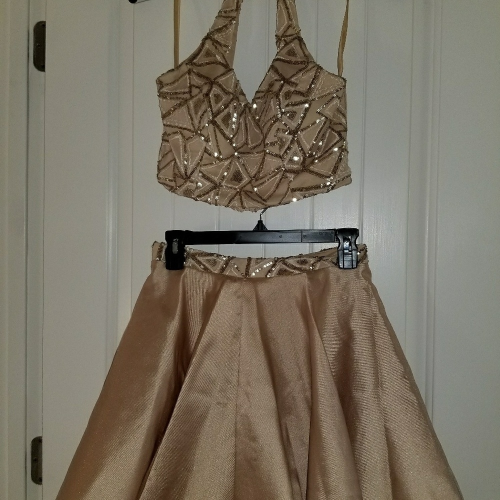 Halter gold sequence top and skirt