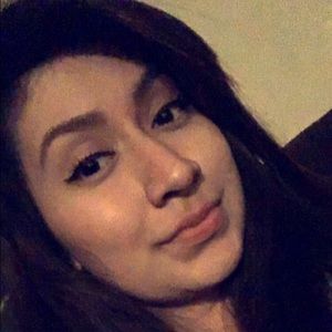 Meet your Posher, Lizbeth