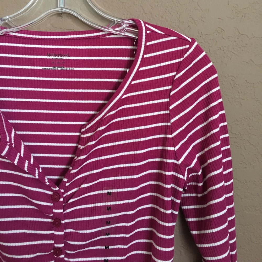 Brand new with tags Motherhood pregnancy shirt