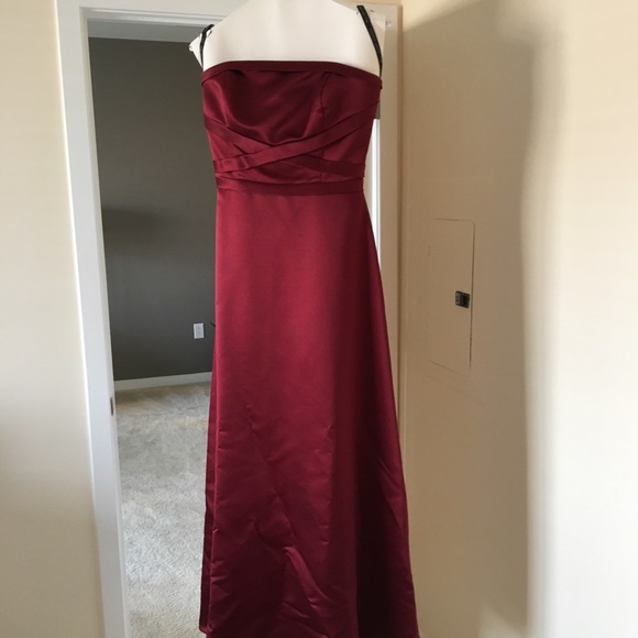 Wine Colored Bridesmaids Dress - Picture 4 of 6