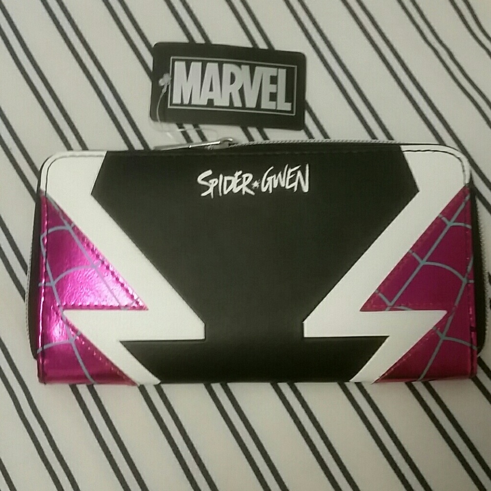 Brand new Marvel Spider Gwen wallet