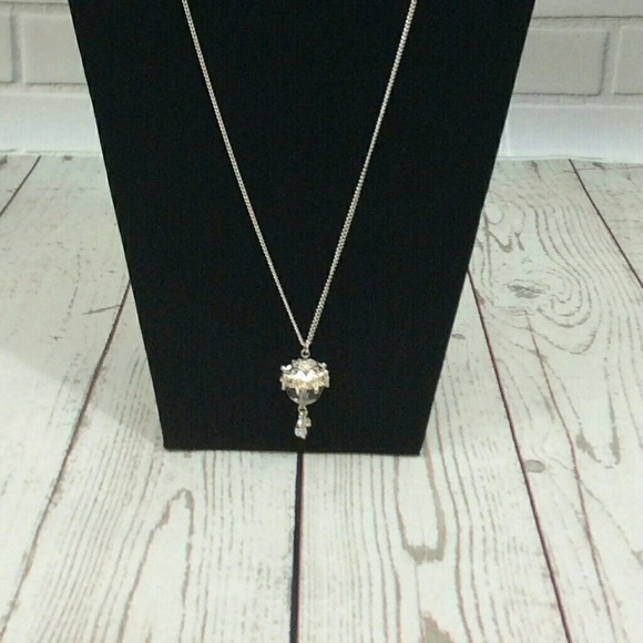 Four tiered silver necklace - Picture 3 of 3