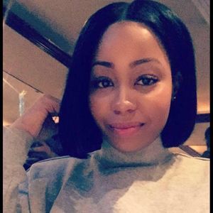 Meet your Posher, Carnetha