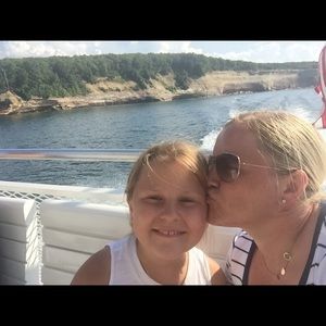 Meet your Posher, Joanna