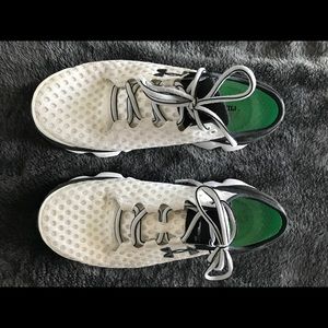 💥Under Armour Women's Tennis Shoes 7💥