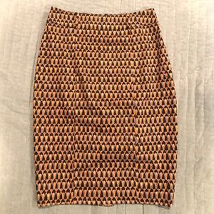 Adorable patterned skirt