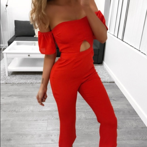 Red jumpsuit - Picture 1 of 3