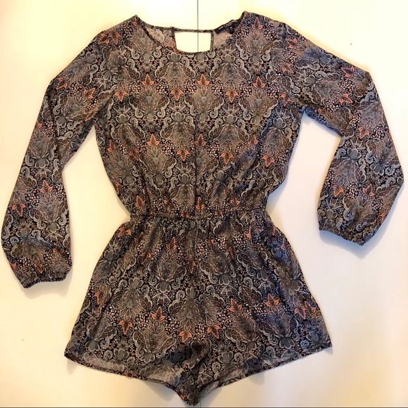 one clothing Pants - Long Sleeve Paisly Romper, Key Hole Back