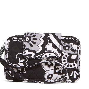 Vera Bradley Smartphone Wristlet 2.0, NWT