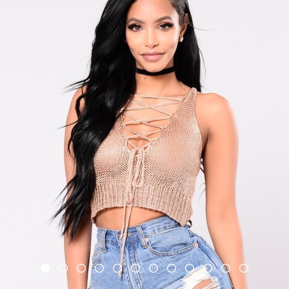 Crop top - Picture 1 of 4