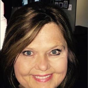 Meet your Posher, Debra