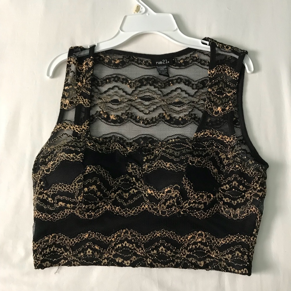 Crop top