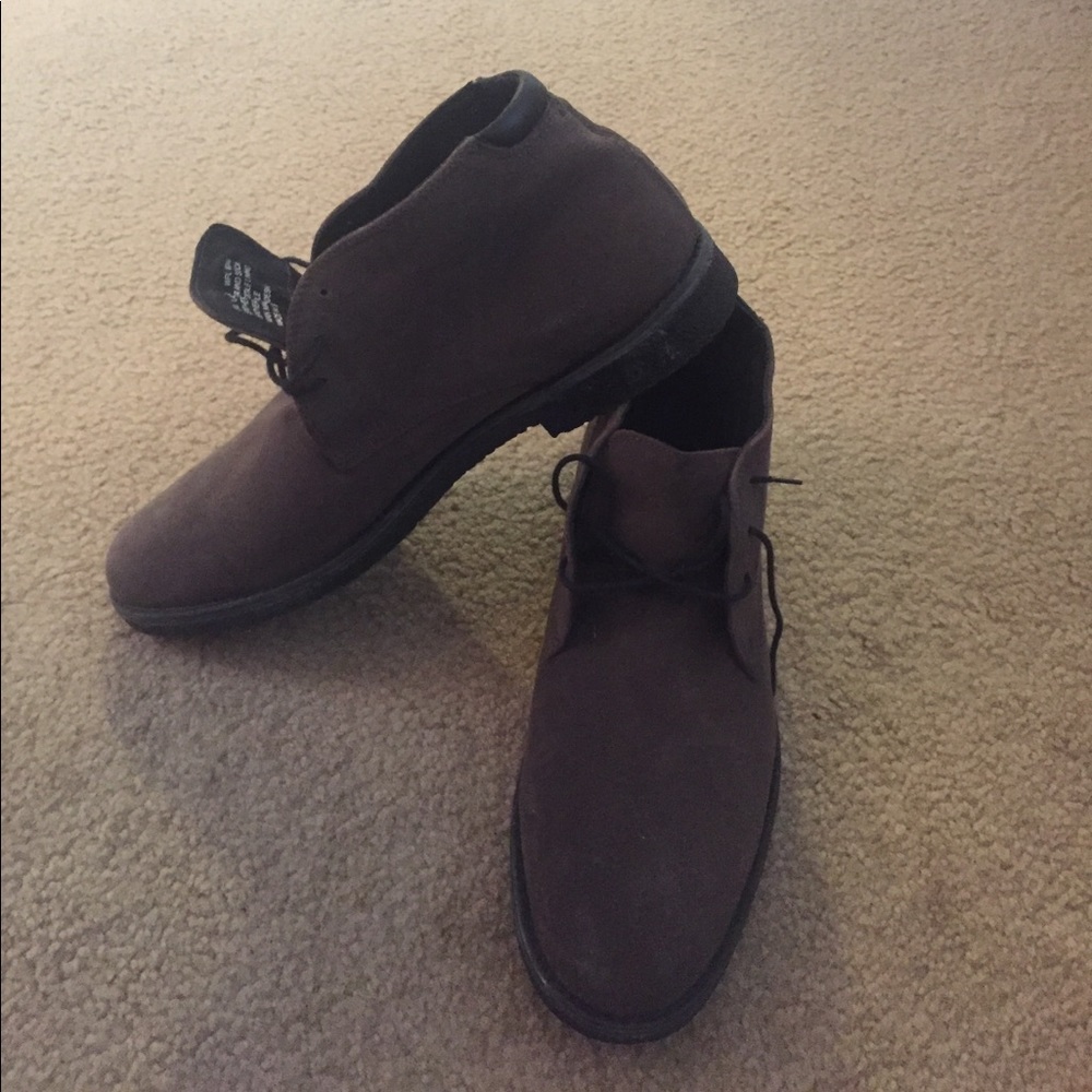 Size 13 Men's casual/dress shoes. NBW!