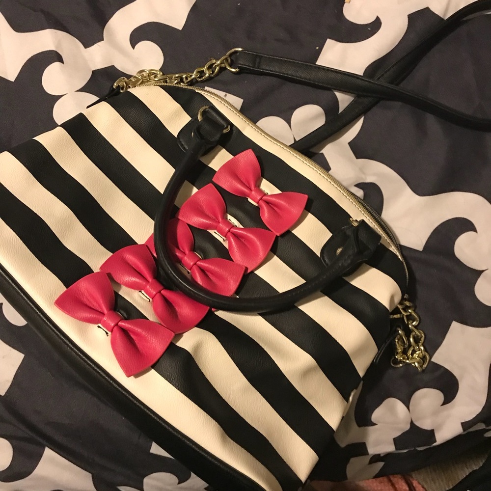 Betseyville Bag