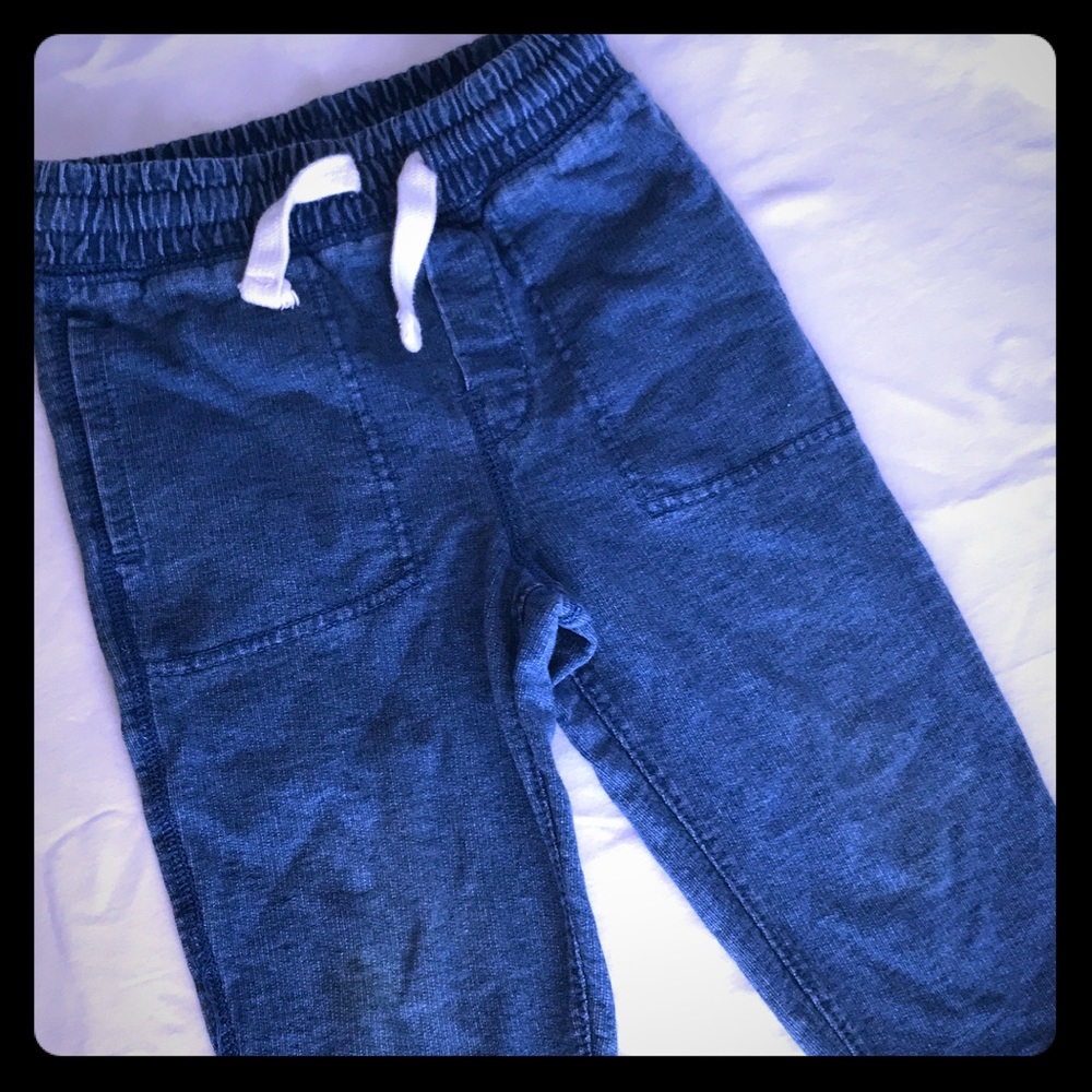 GAP 2T 'denim' cotton joggers. Like New!!