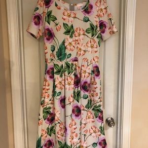 LuLaRoe Floral Amelia size Large