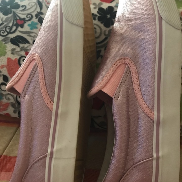 💖BRAND NEW OLD NAVY PINK SHOES YOUTH SIZE 5 - Picture 2 of 3