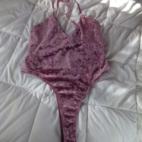 Crushed velvet body suit - Picture 1 of 3