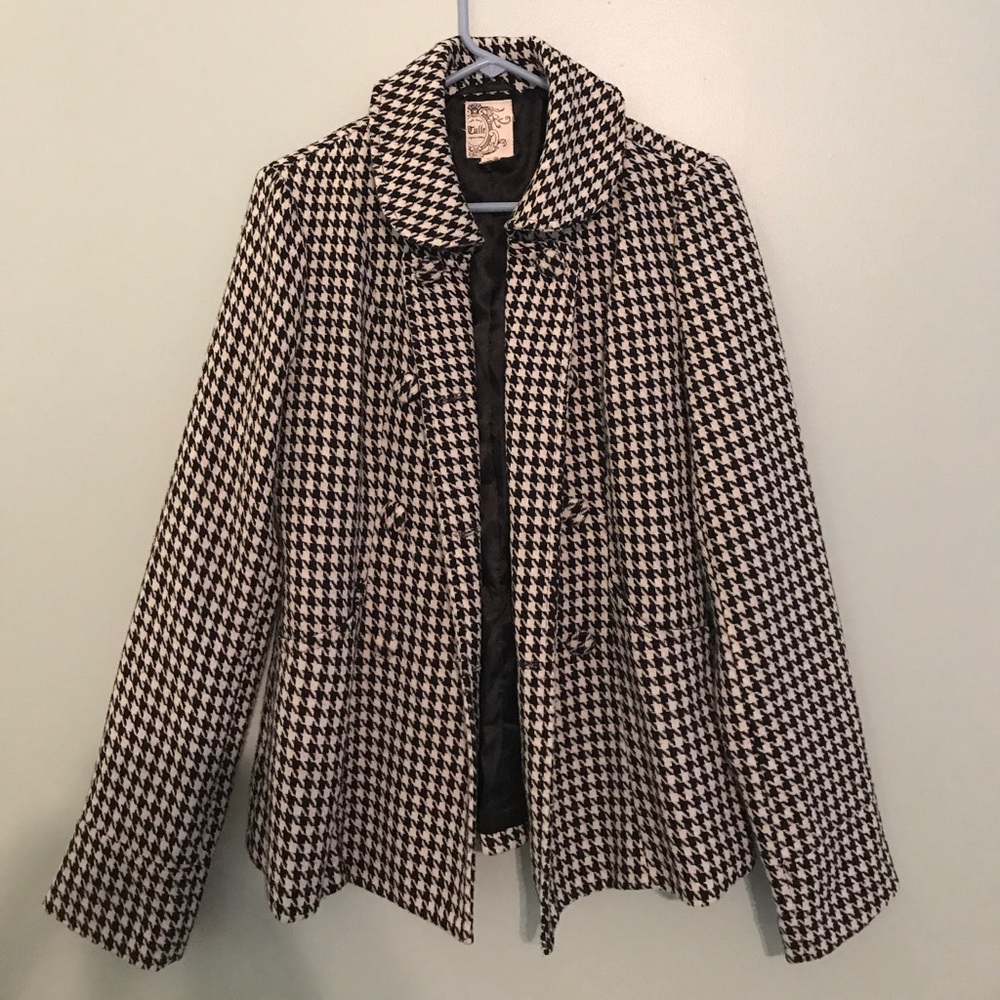 Houndstooth Pea Coat 🖤