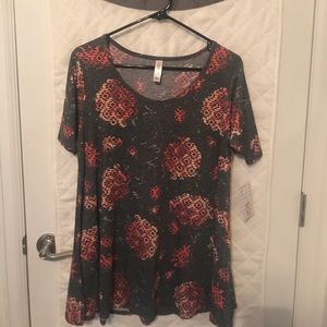Perfect tee from LulaRoe