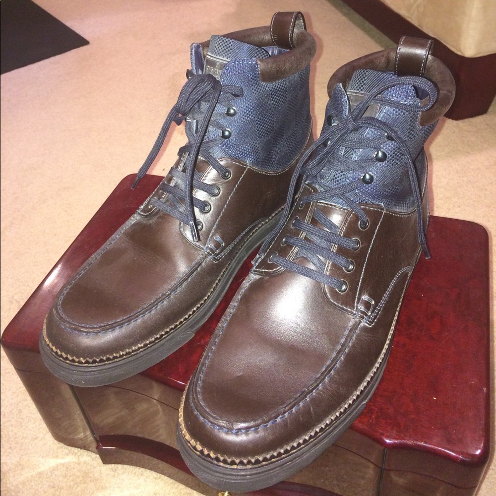 FINAL HOURS LOWEST PRICE Louis Vuitton men’s boot