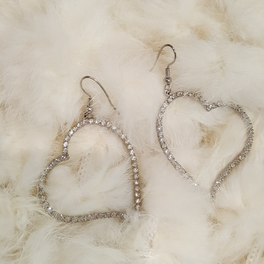 Earings - Picture 2 of 5