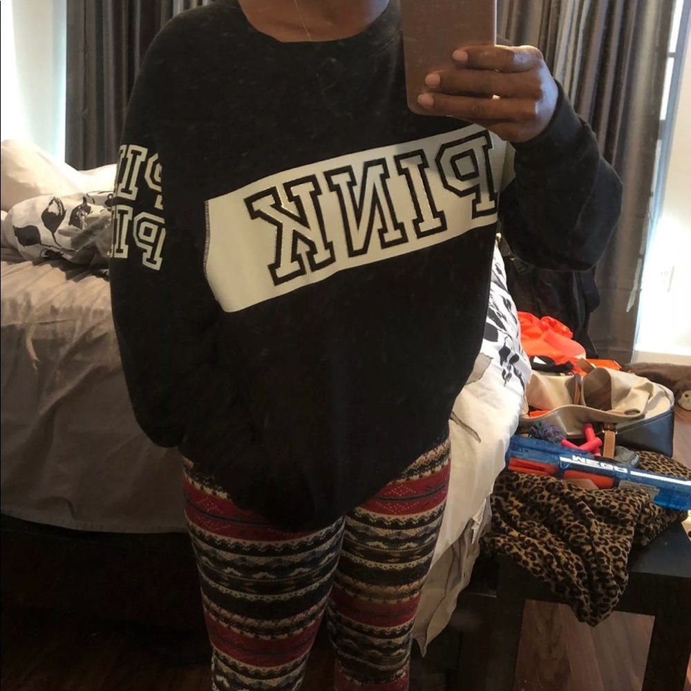 Vs pink sweatshirt