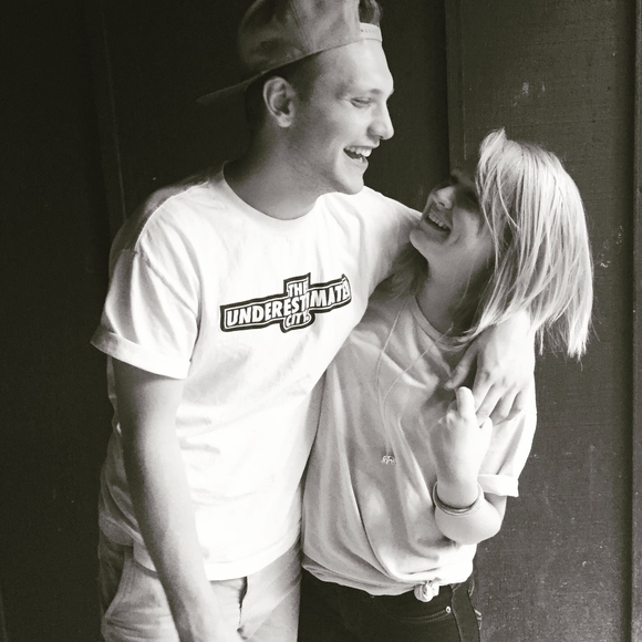 Meet your Posher, Dowell - Picture 1 of 1