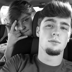 Meet your Posher, Caleb