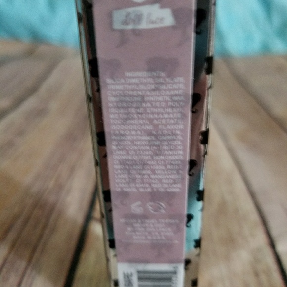 Dollface liquid matte lipstick - Picture 4 of 4